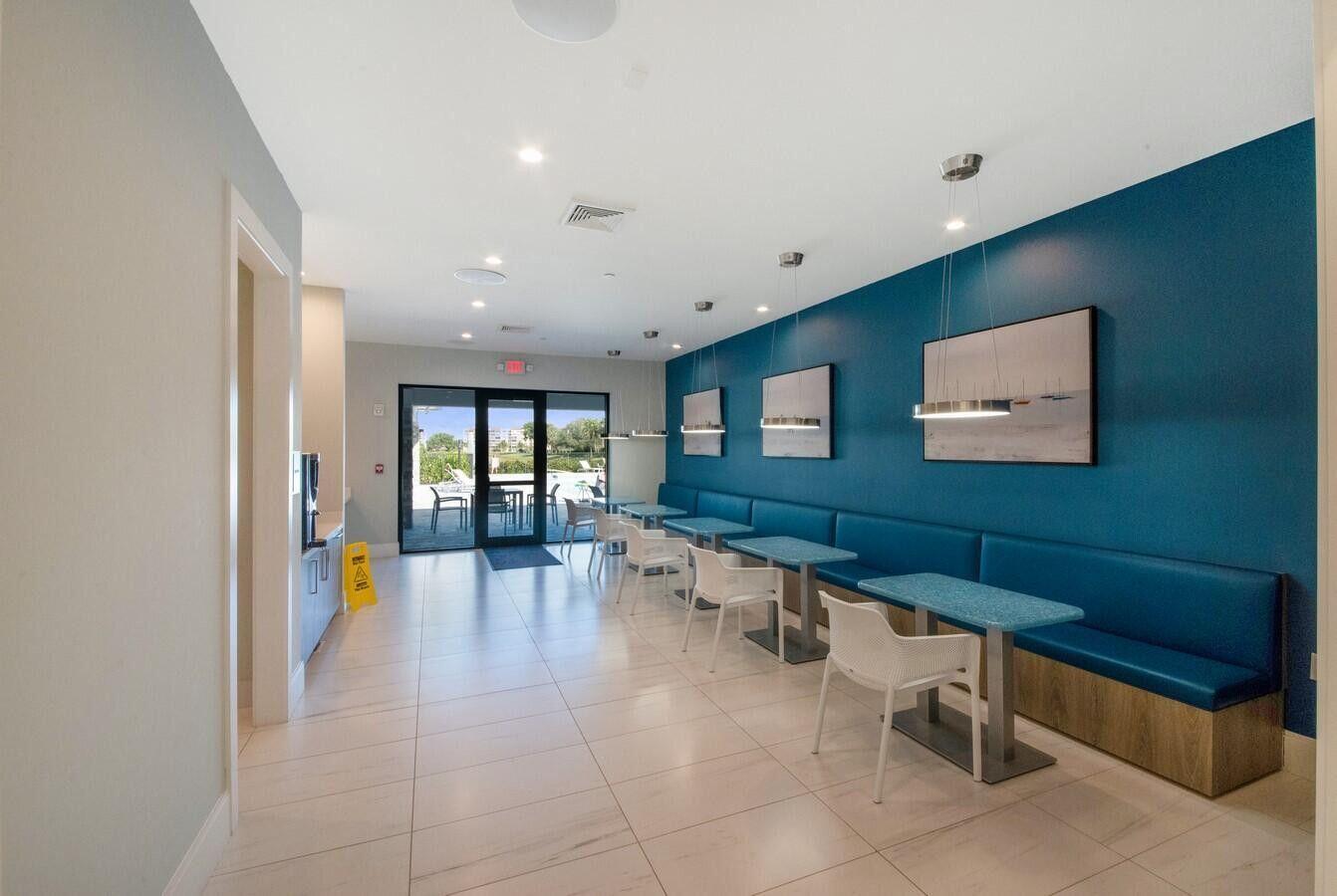 AVALON TRAILS AT VILLAGES - Residential Lease