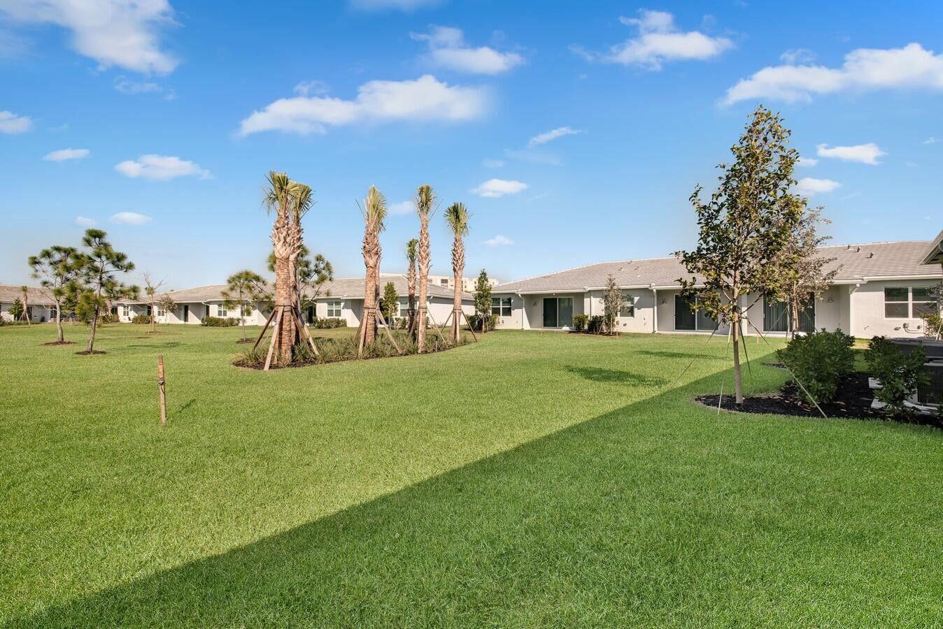 AVALON TRAILS AT VILLAGES - Residential Lease