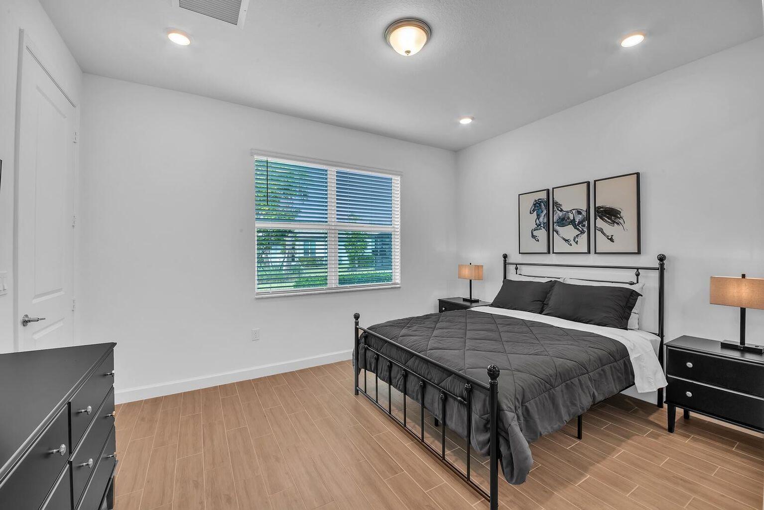 AVALON TRAILS AT VILLAGES - Residential Lease