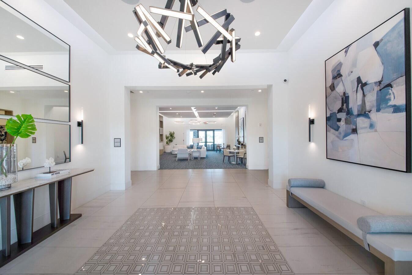 AVALON TRAILS AT VILLAGES - Residential Lease