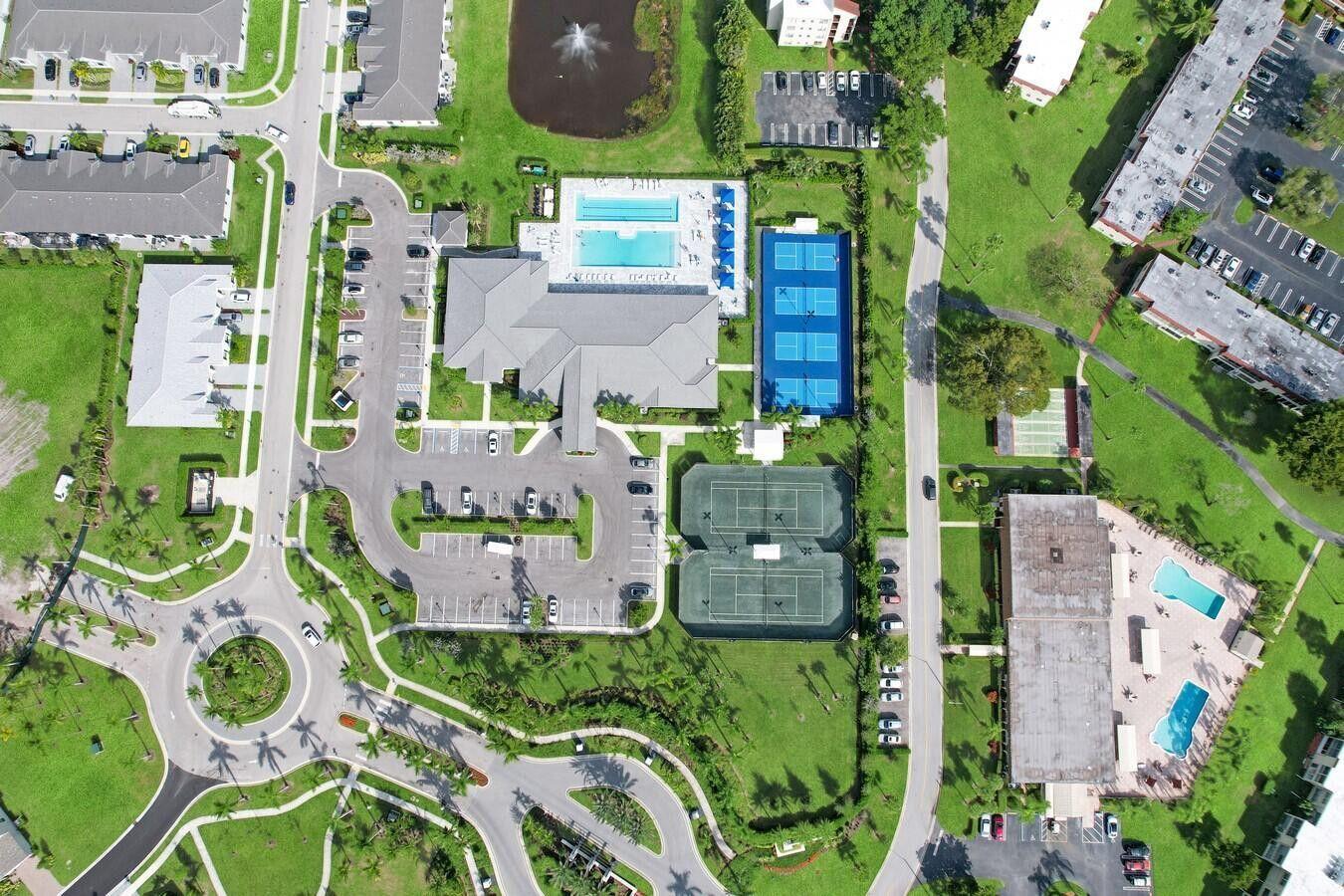 AVALON TRAILS AT VILLAGES - Residential Lease