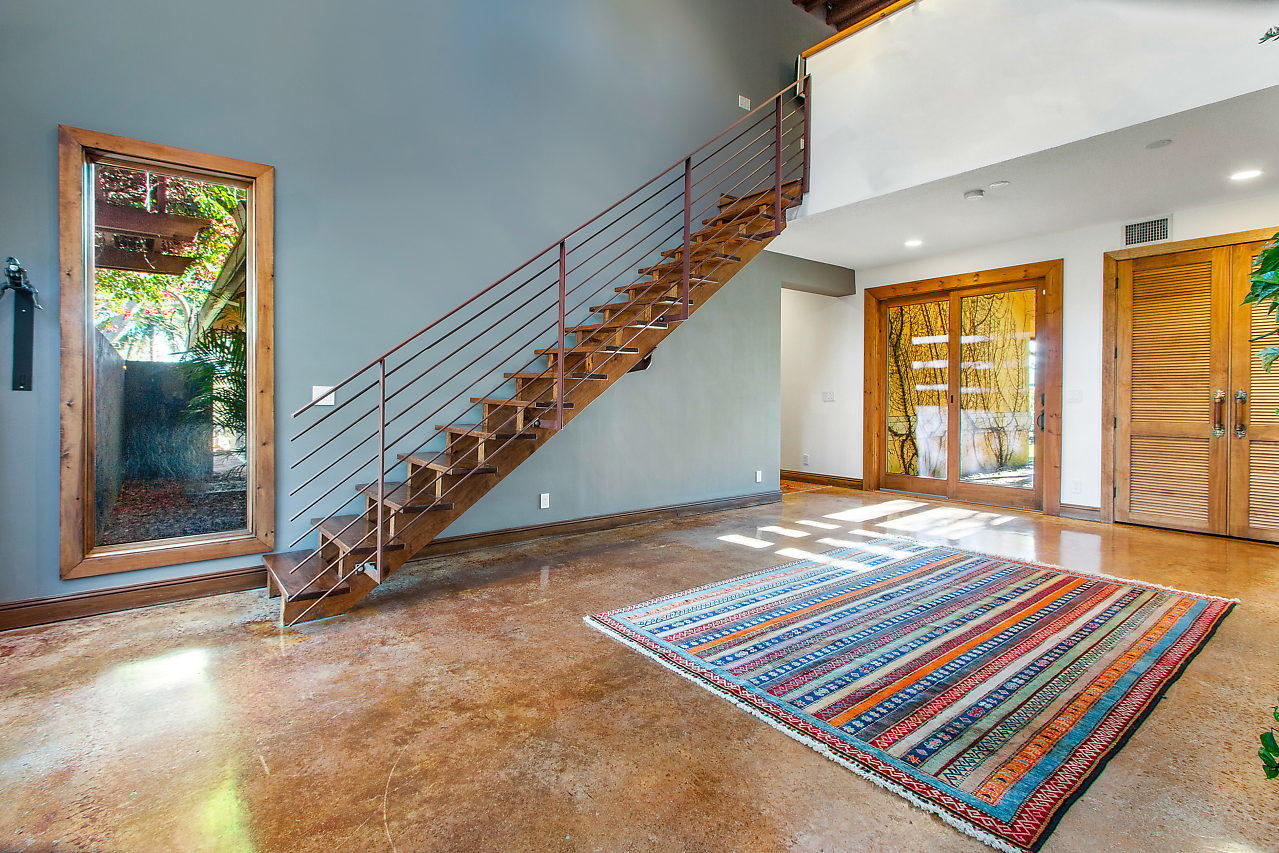 SADDLE TRAIL PARK OF WELL - Residential