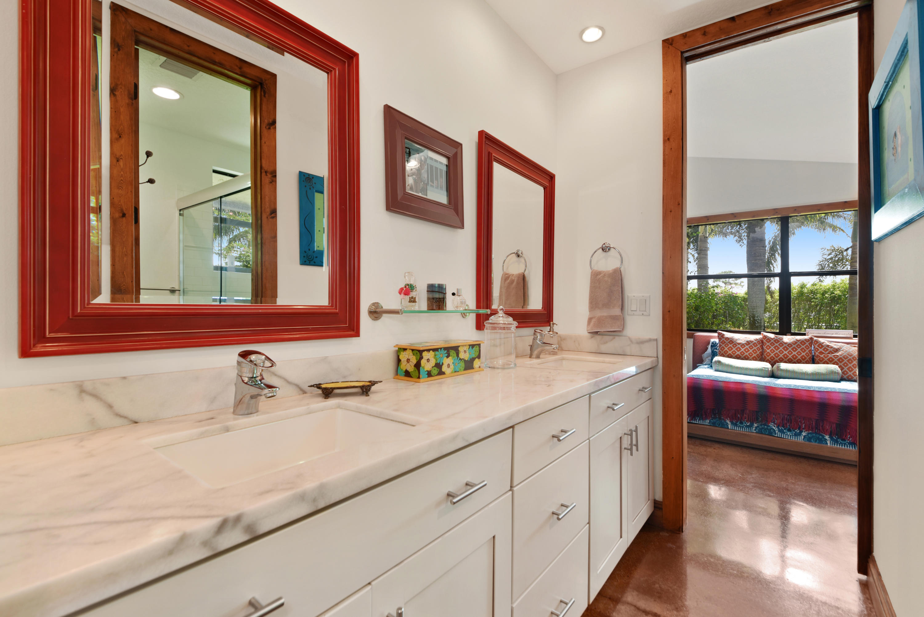 SADDLE TRAIL PARK OF WELL - Residential