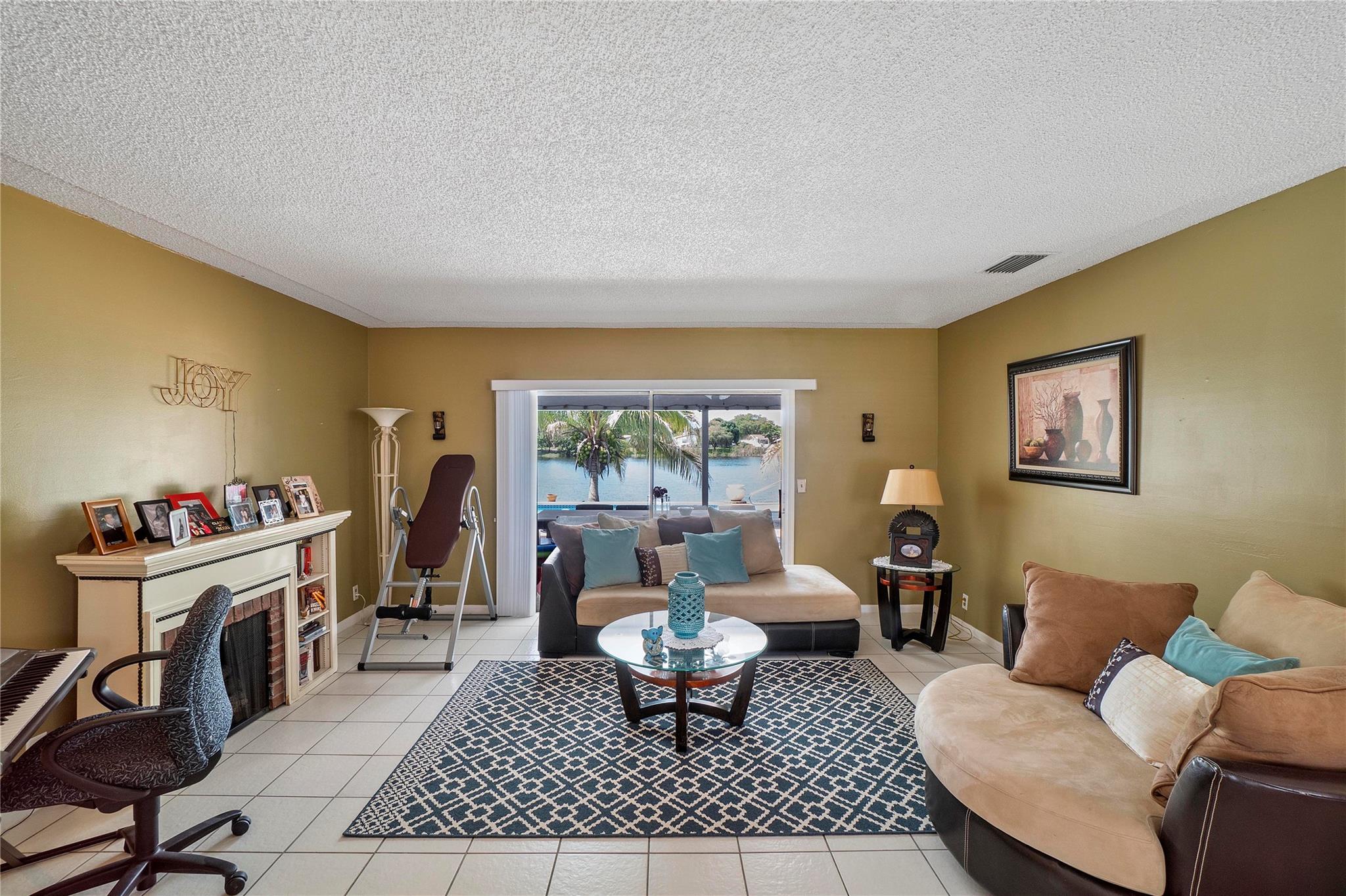 Oriole Margate Sec 6 - Residential