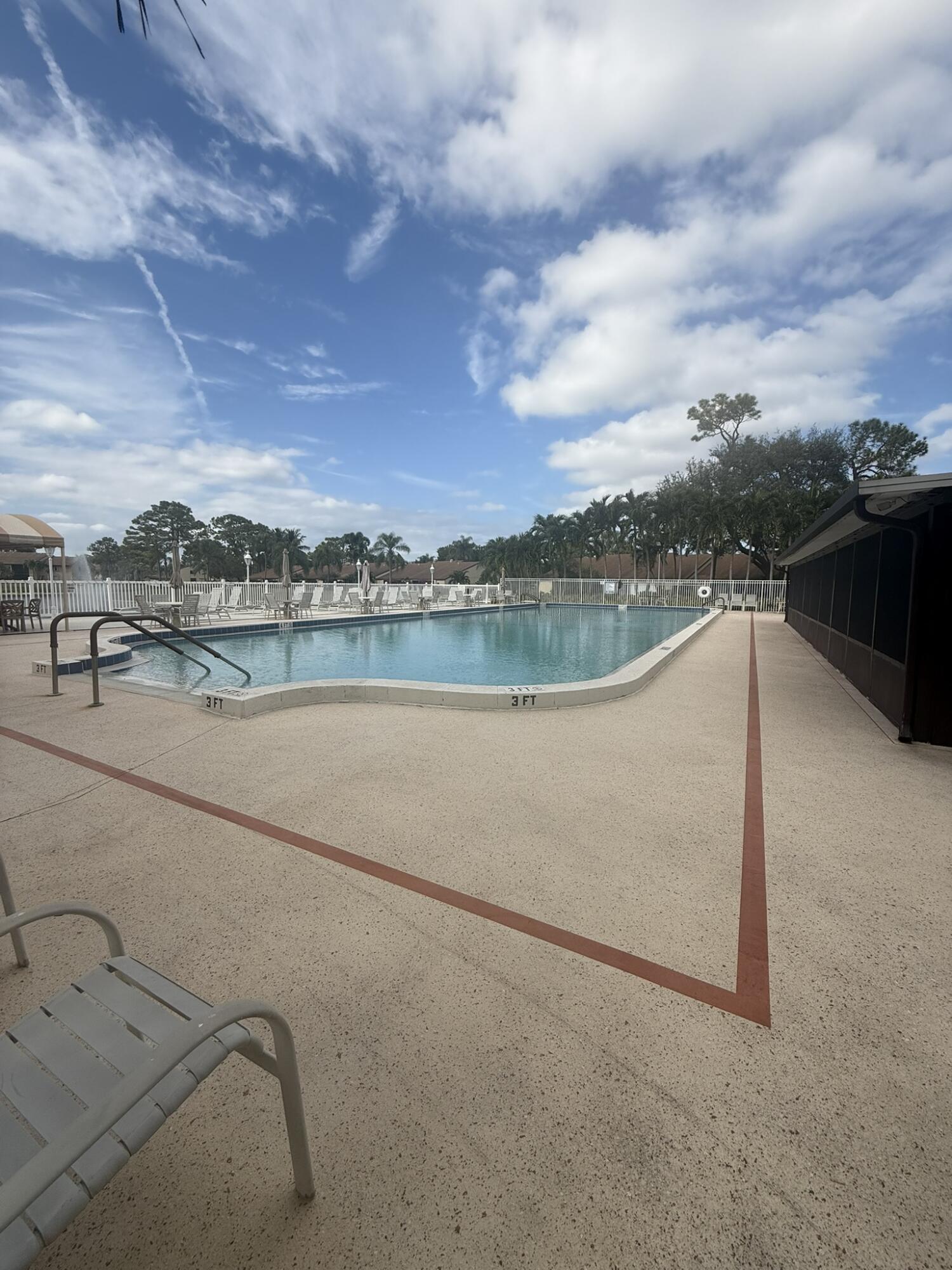 PINE RIDGE NORTH II CONDO - Residential Lease