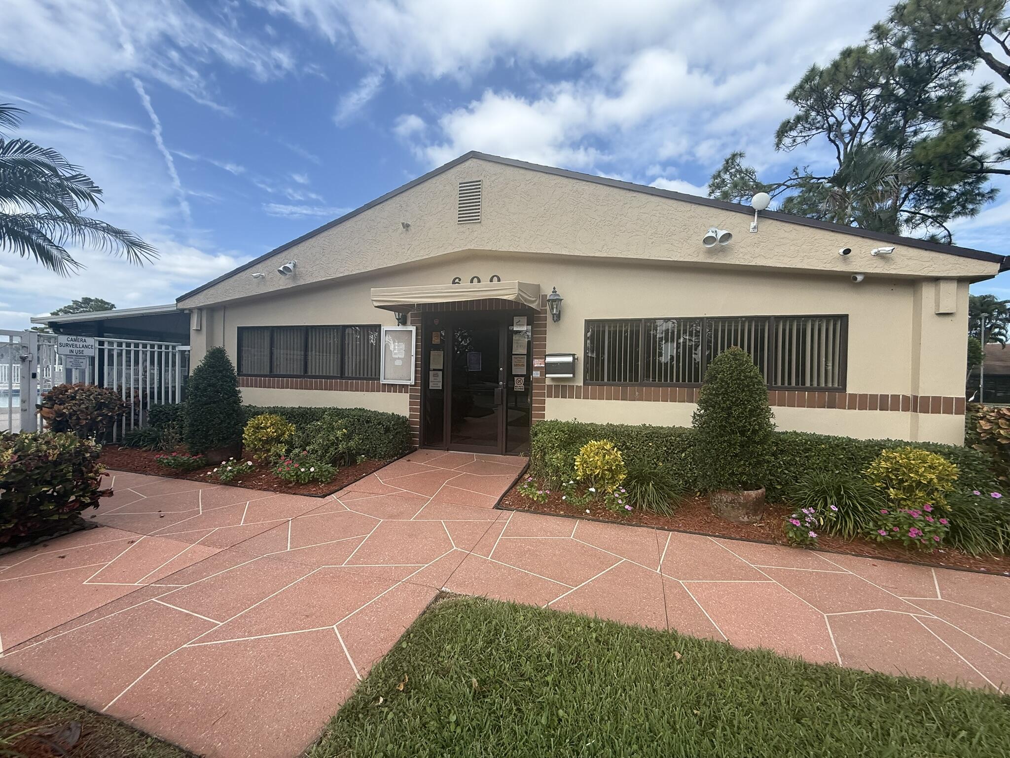 PINE RIDGE NORTH II CONDO - Residential Lease