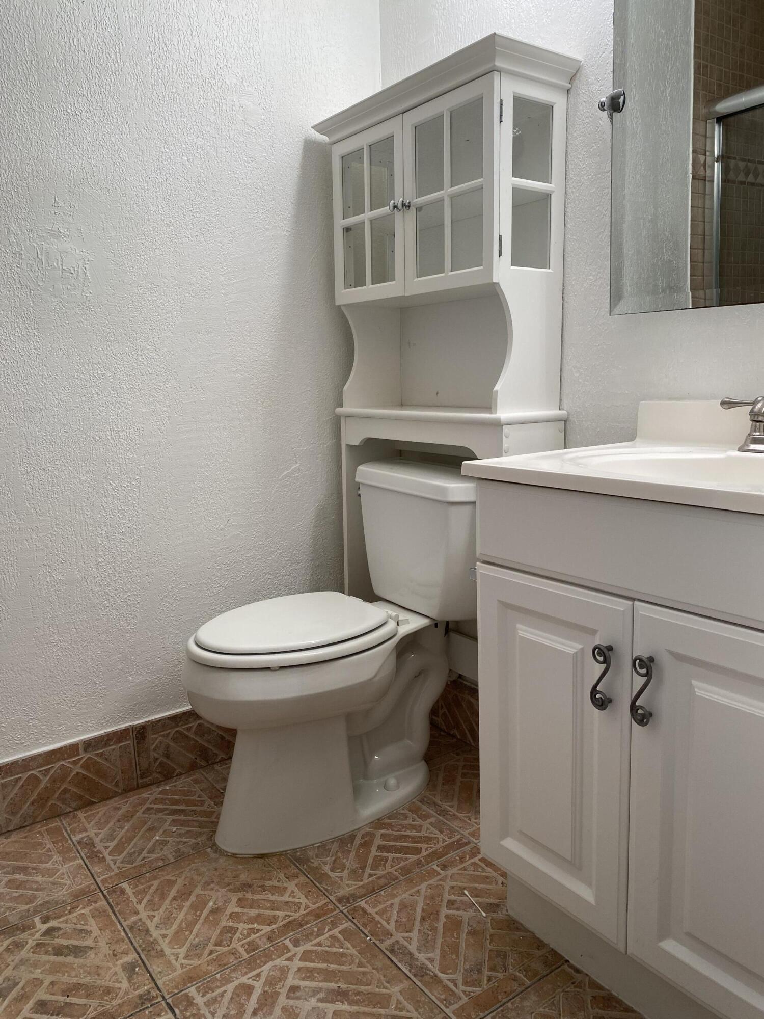 MEADOWRIDGE CONDO - Residential Lease