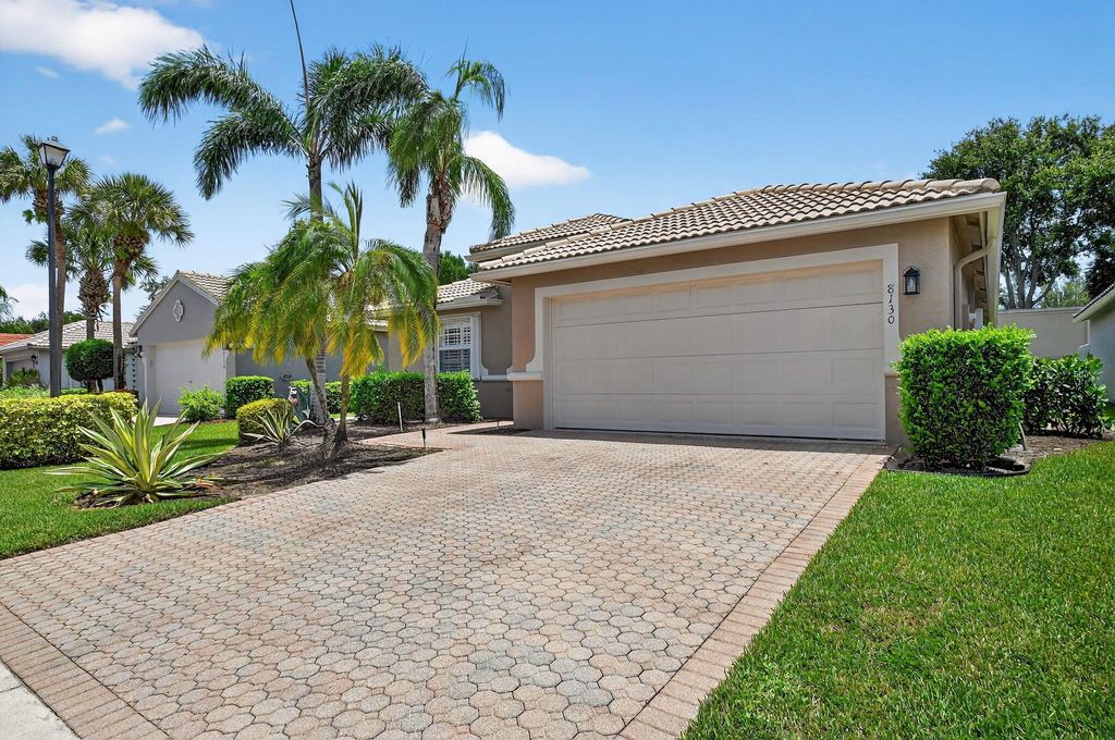 Photo of 8130 Duomo Circle, Boynton Beach, FL 33472 (MLS # R11111271)