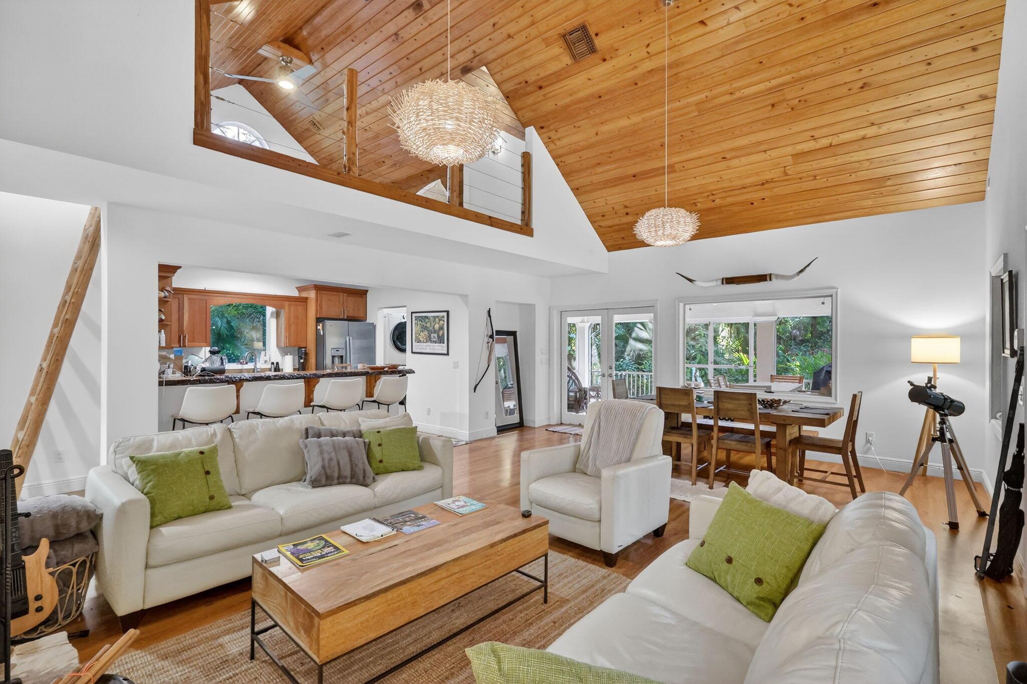 4502 SW Wild Turkey Lane