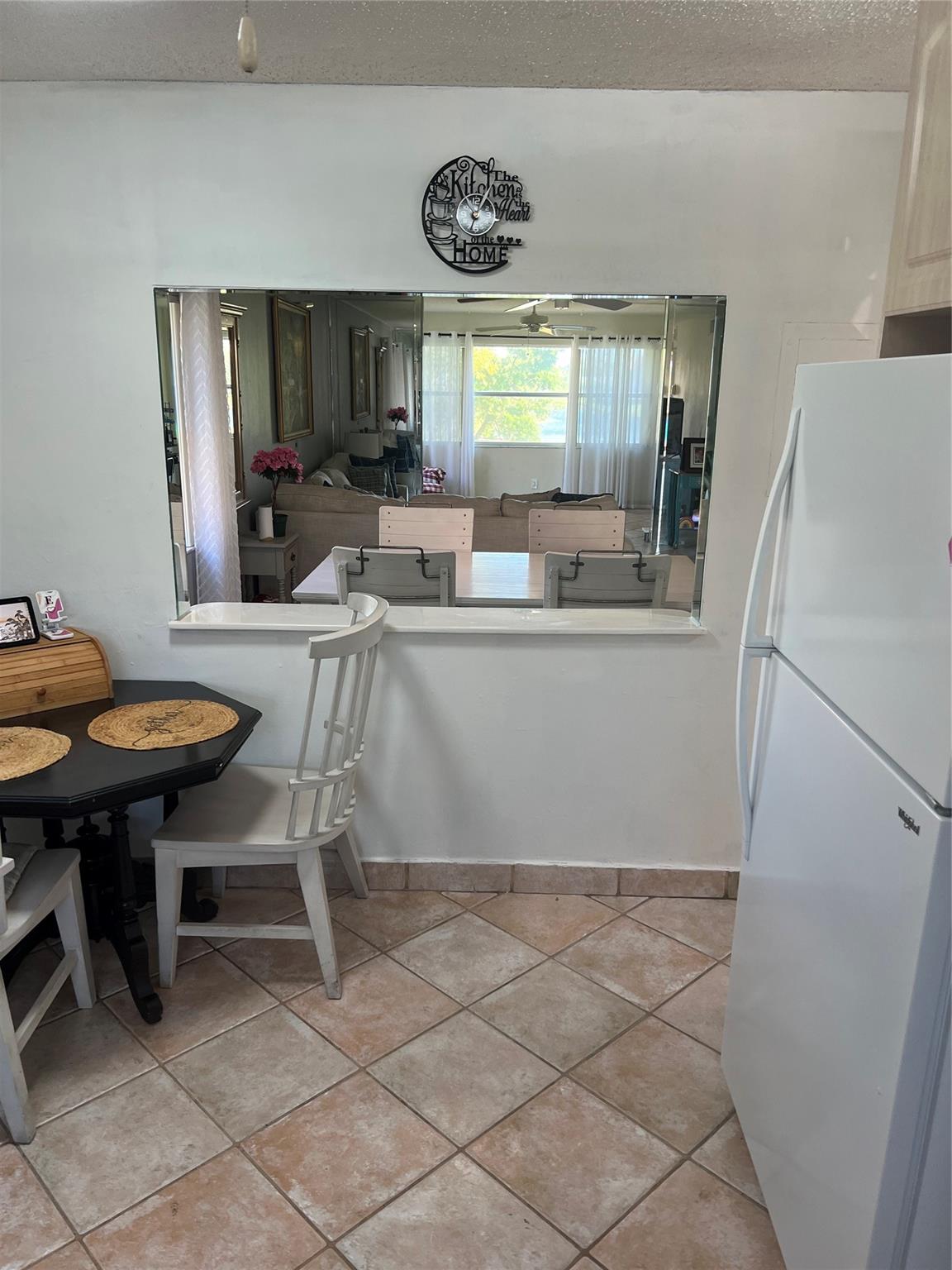 SUNRISE LAKES PHASE 3. - Residential