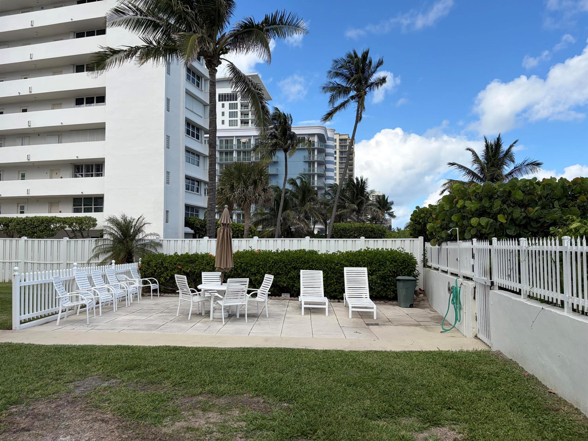 Villa On the Ocean - Residential Lease