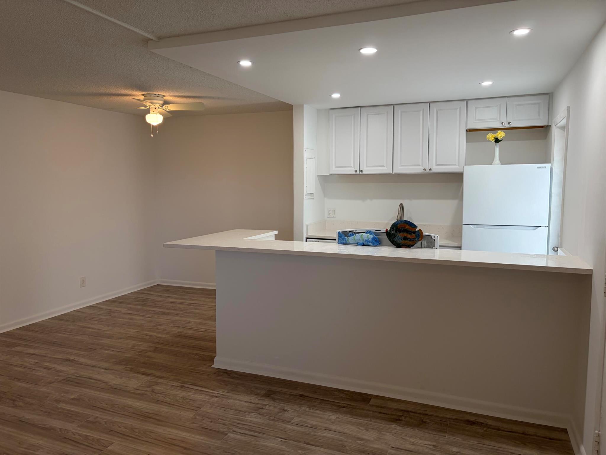 Villa On the Ocean - Residential Lease