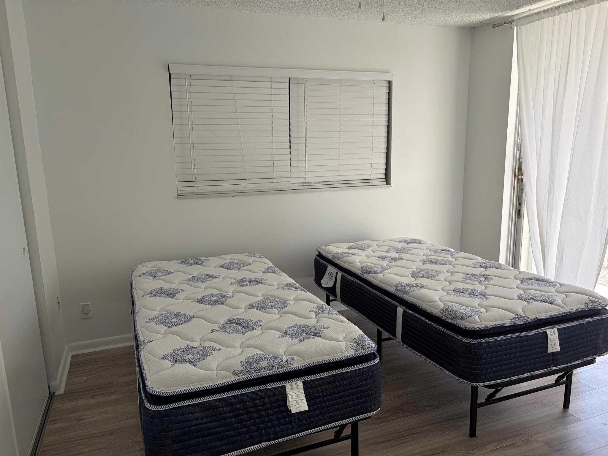 Villa On the Ocean - Residential Lease