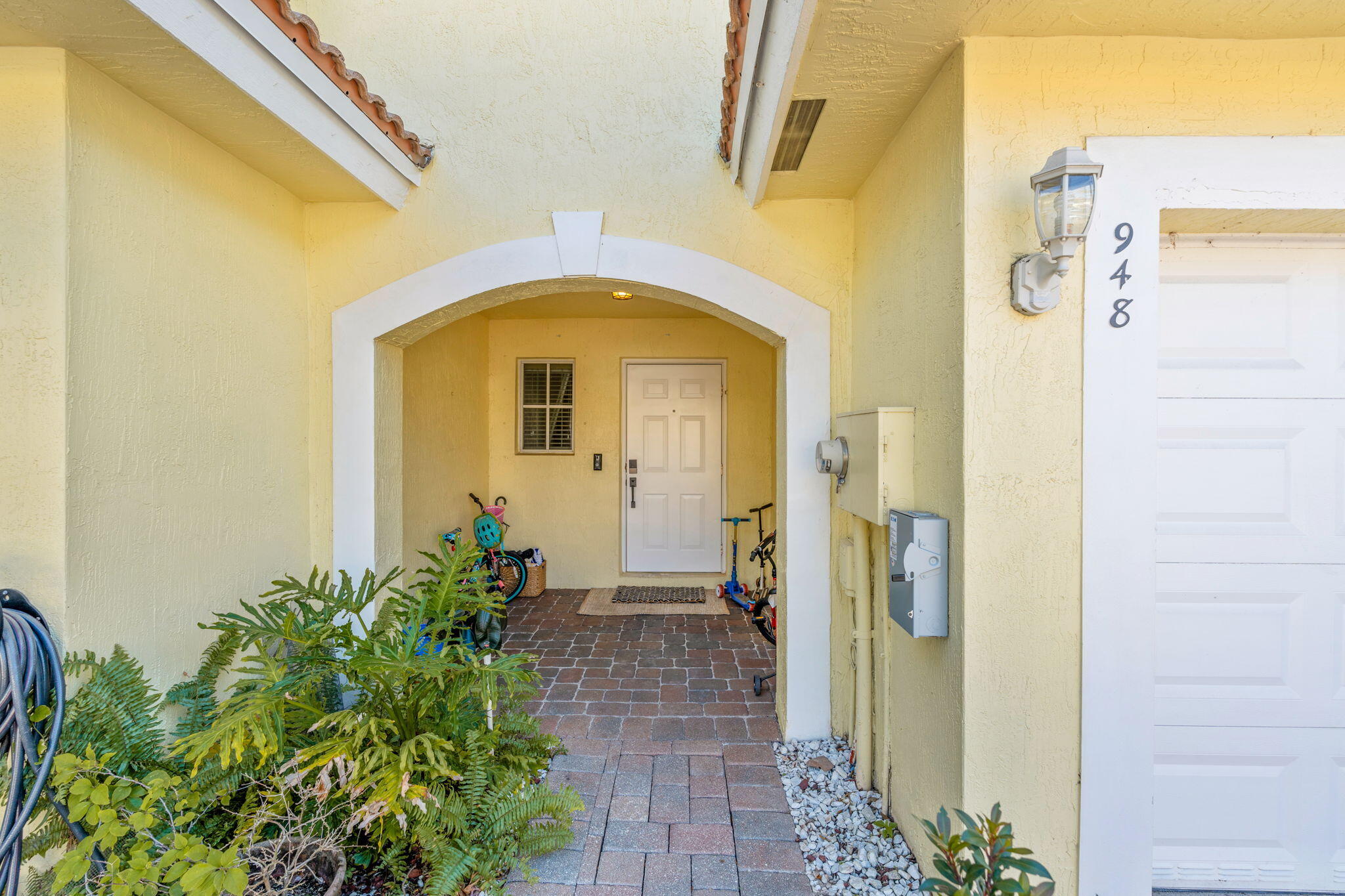 948 Imperial Lake Road