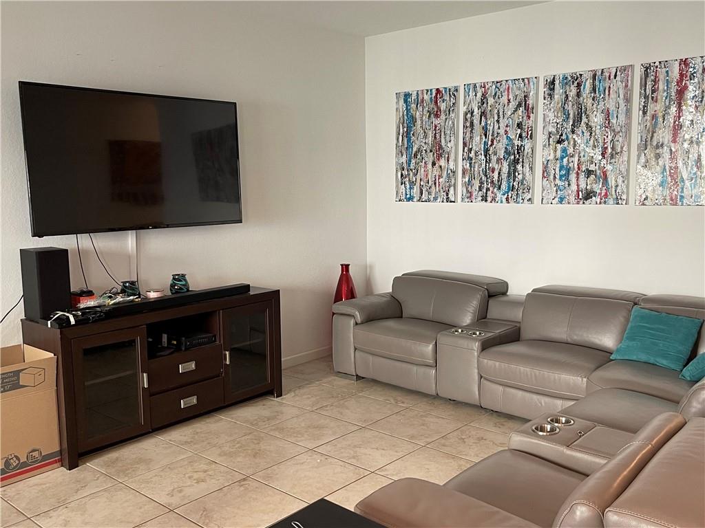 CRICKET CLUB - Residential