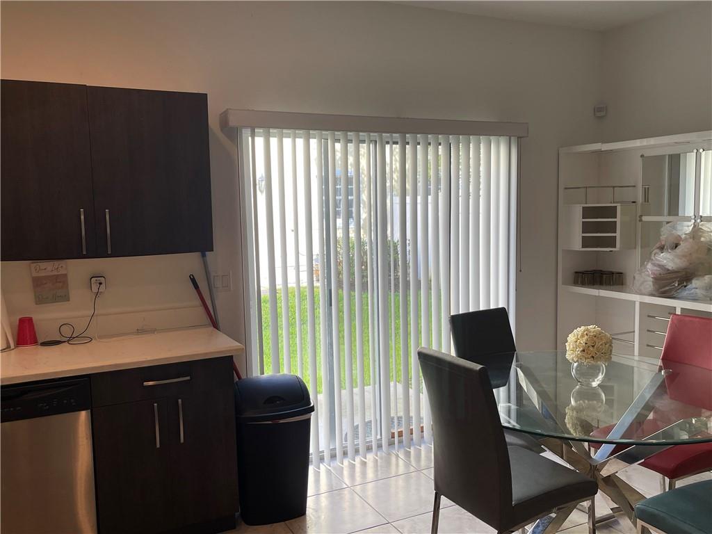 CRICKET CLUB - Residential