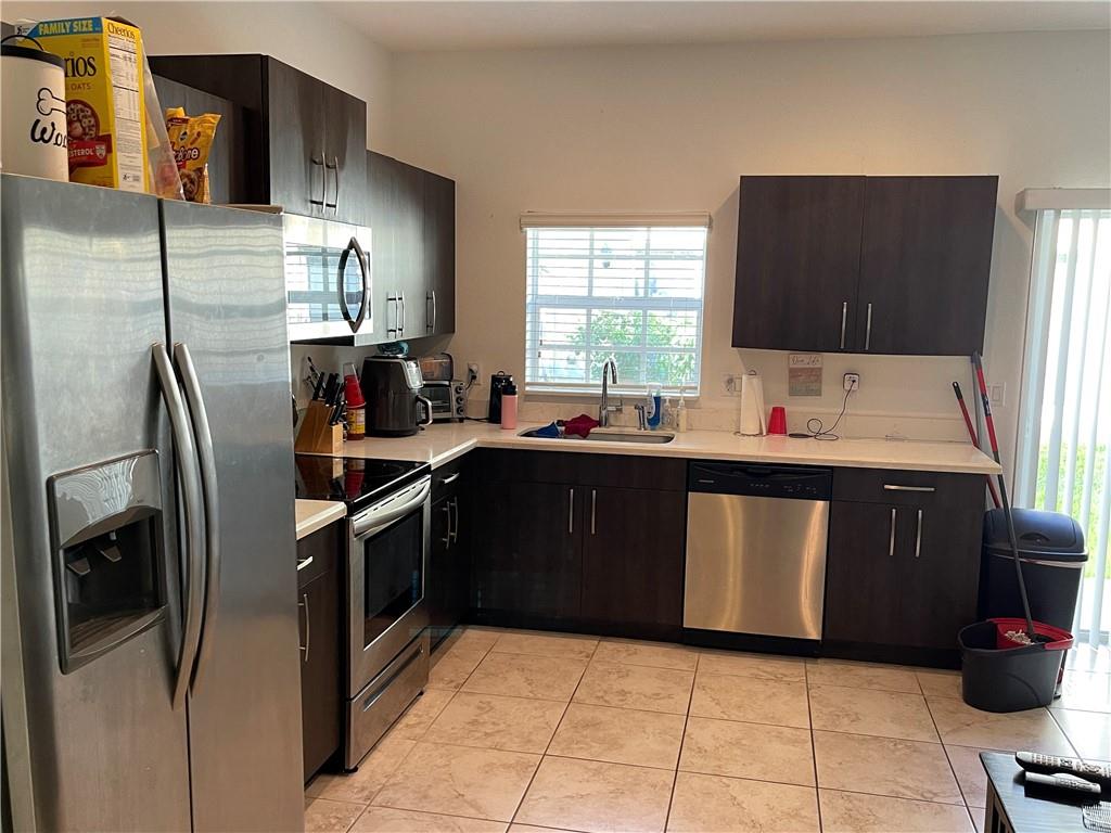 CRICKET CLUB - Residential