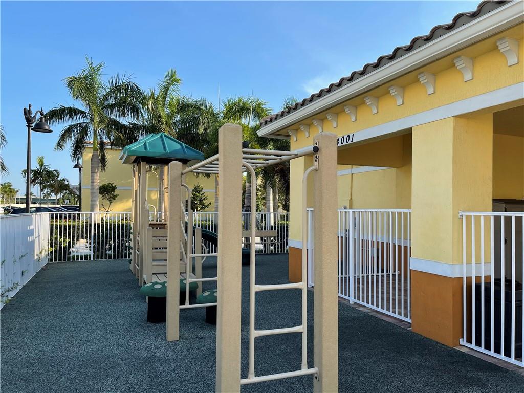 CRICKET CLUB - Residential