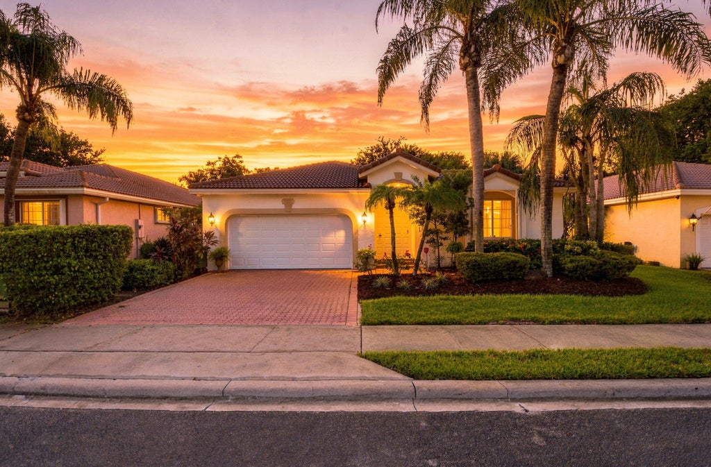 Photo of 7852 NW 77th Avenue, Tamarac, FL 33321 (MLS # B26083301)