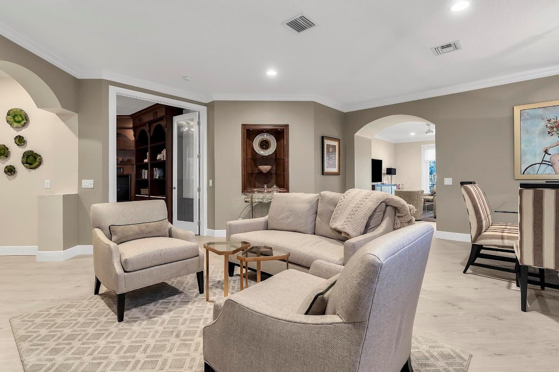 Legends - Residential