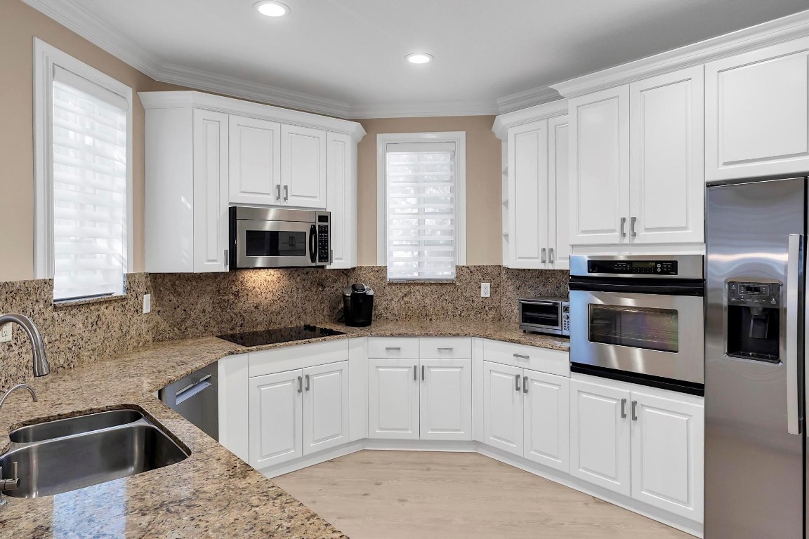 Legends - Residential