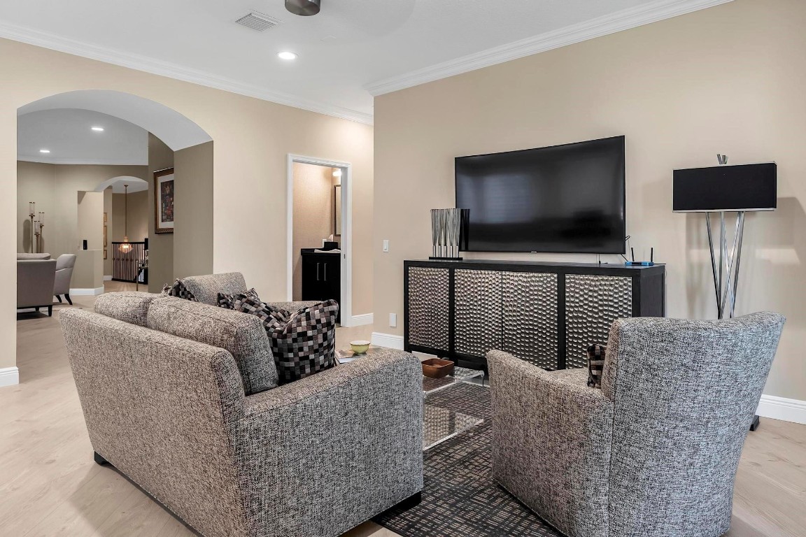 Legends - Residential