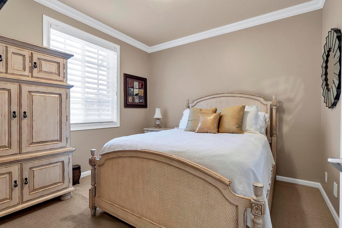 Legends - Residential