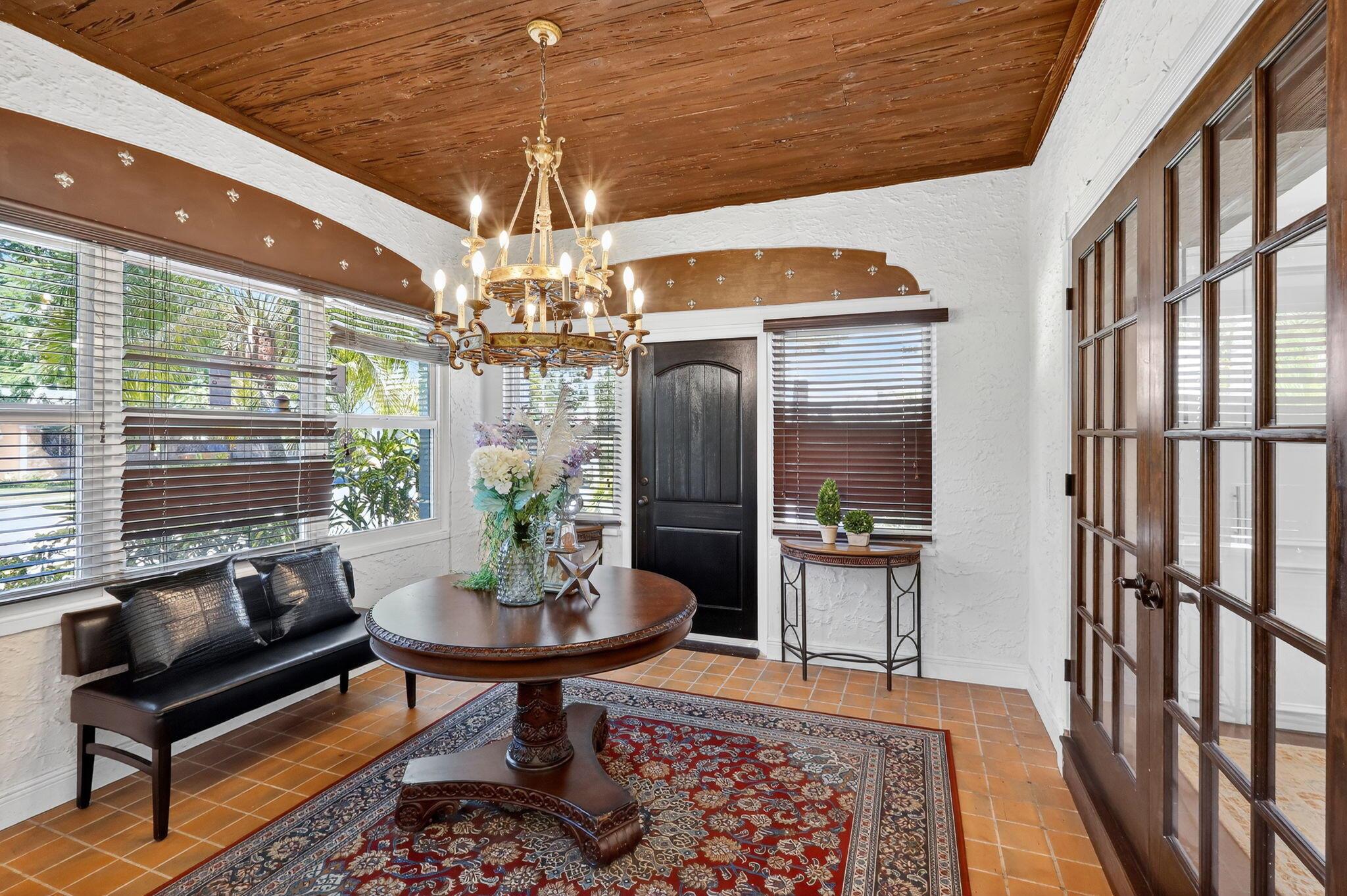 NORTHWOOD ADD - Residential Income