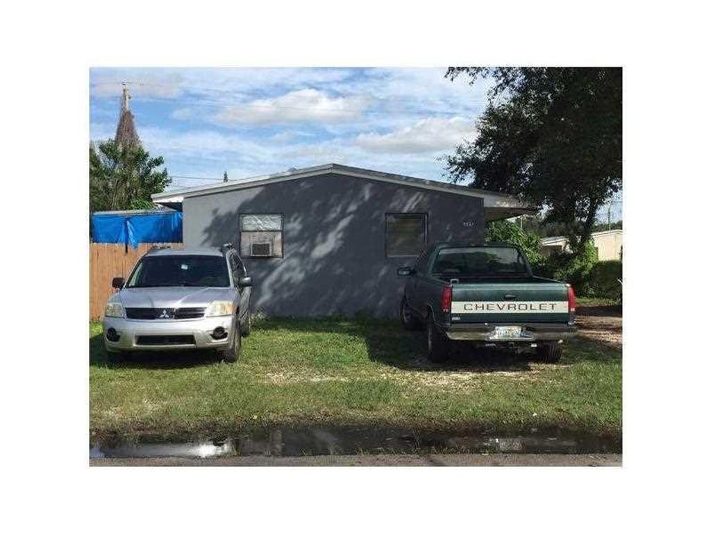 Photo of 5521 SW 34th Street #1-2, Hollywood, FL 33023 (MLS # B26046491)