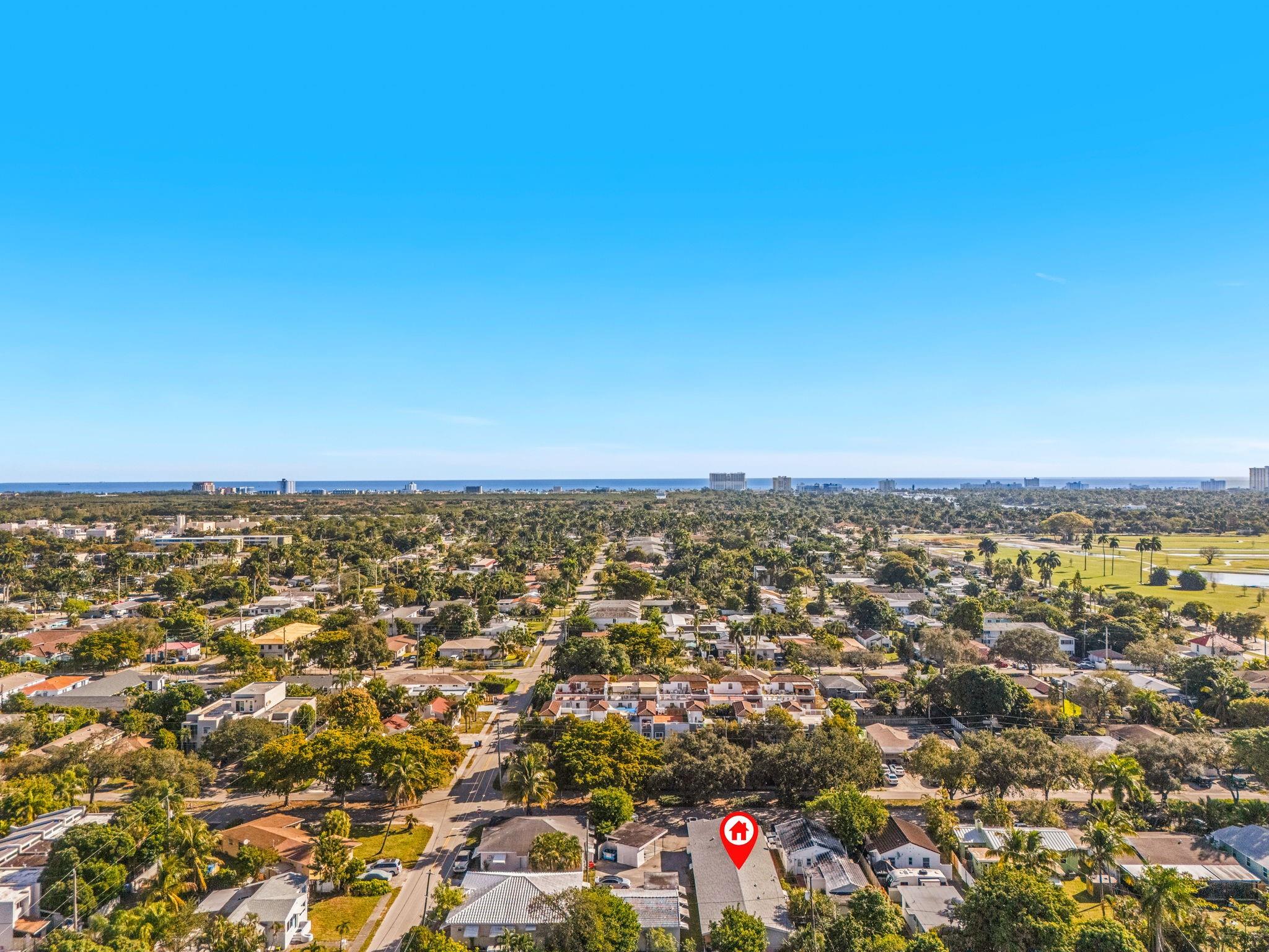 Hollywood Lawns 2-58 B - Residential Lease