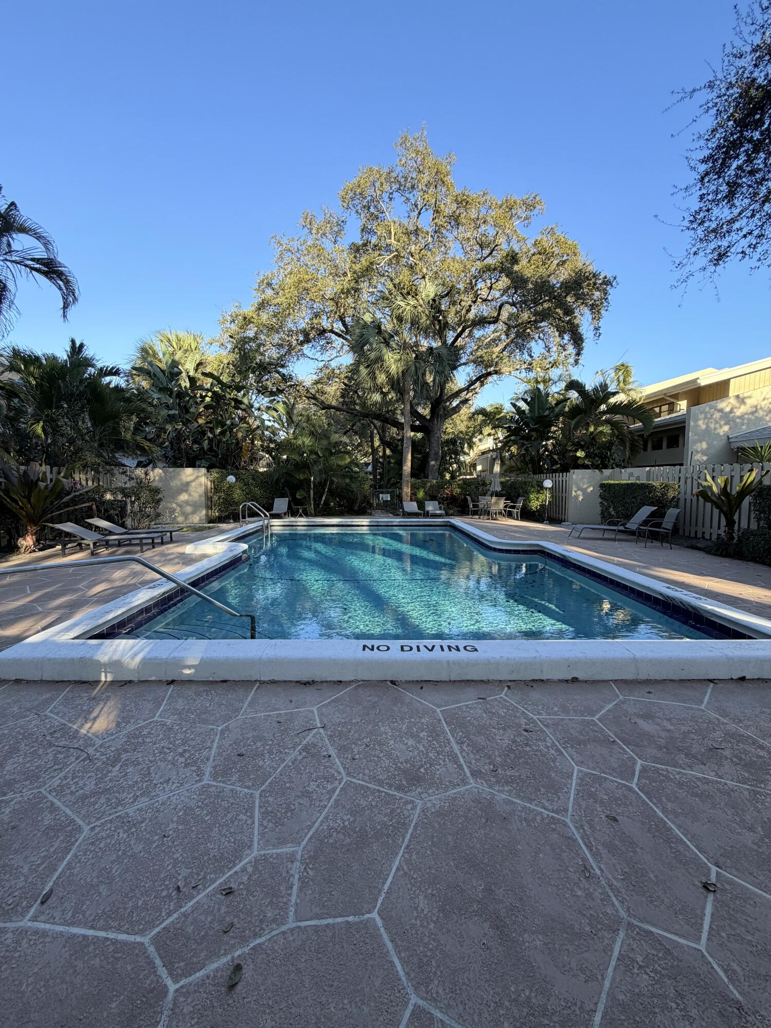 WOODLET CONDO - Residential