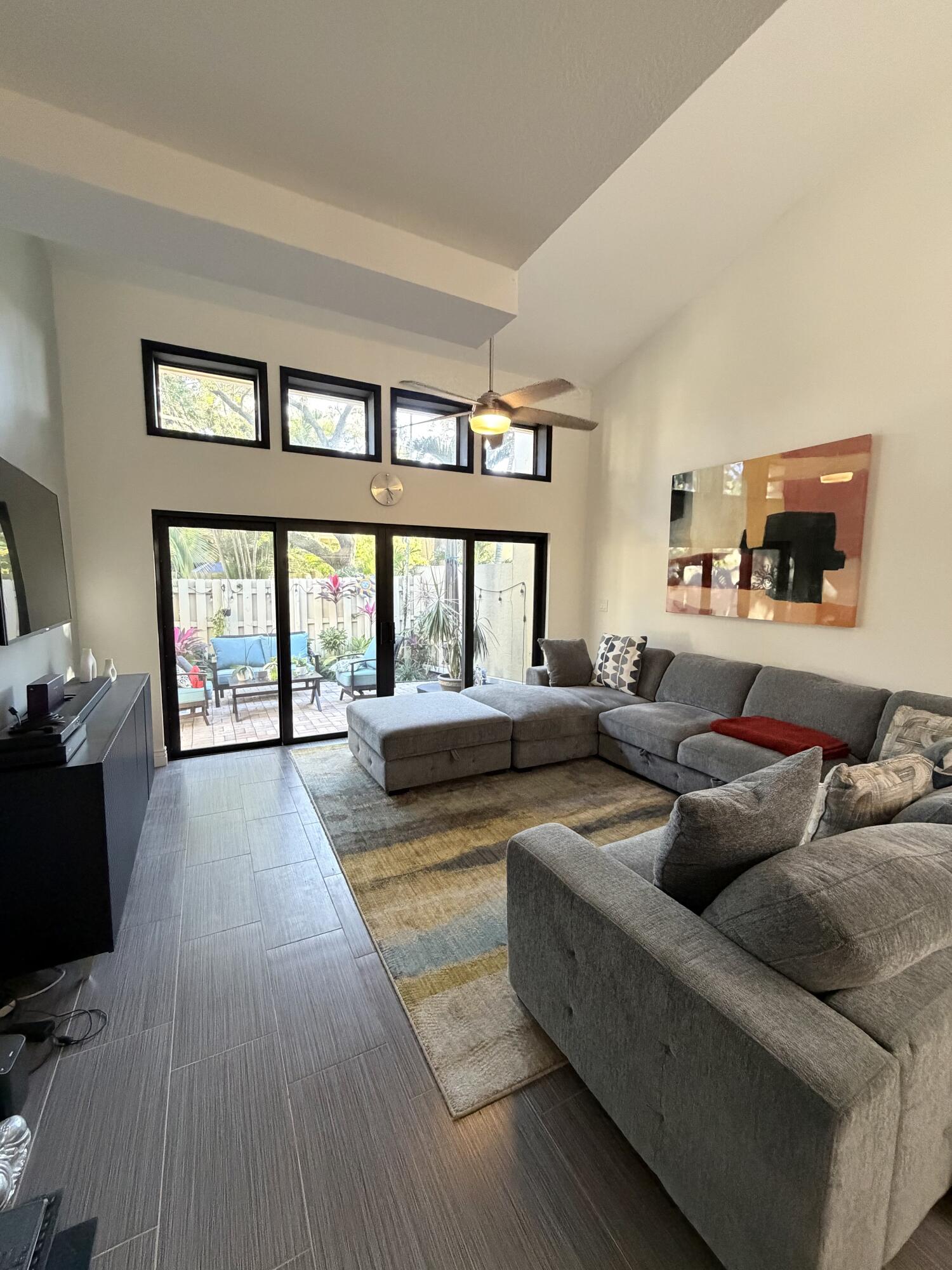 WOODLET CONDO - Residential