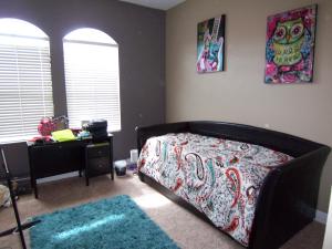 LAS BRISAS - Residential Lease