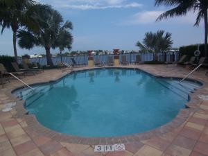 LAS BRISAS - Residential Lease