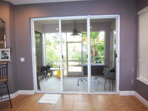 LAS BRISAS - Residential Lease