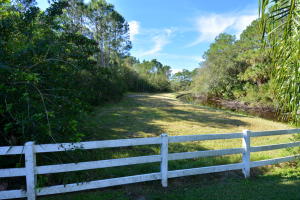 PORT ST LUCIE SECTION 11 - Residential
