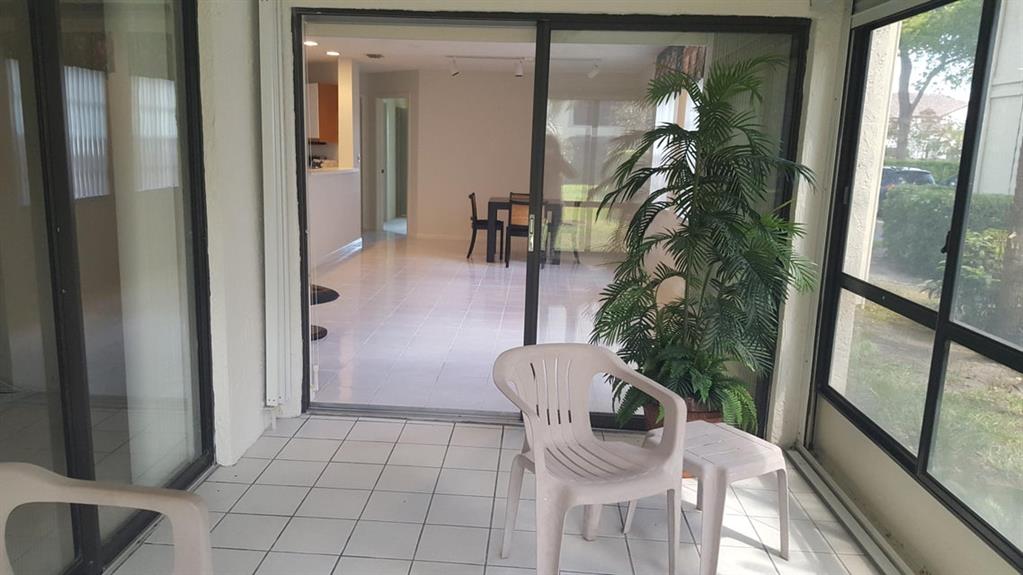 LUCERNE PARKCOMD TWELVEUNIT 4711 BLDG 47 - Residential