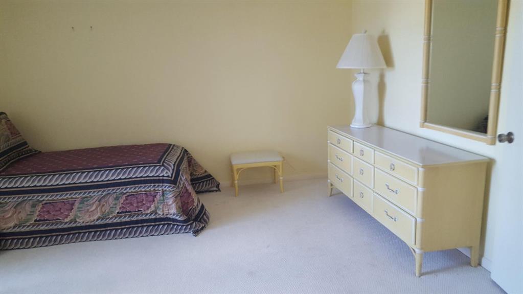 LUCERNE PARKCOMD TWELVEUNIT 4711 BLDG 47 - Residential