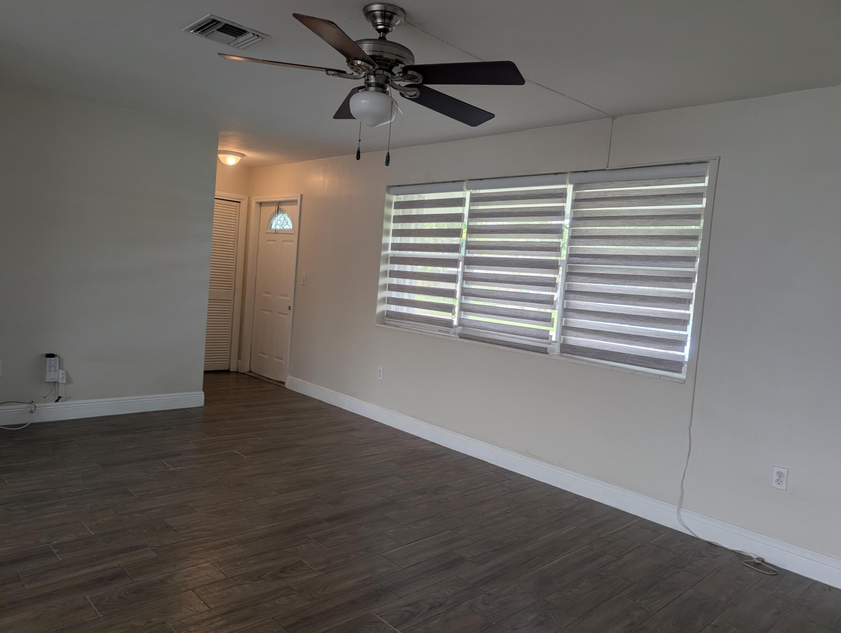 7680 NW 16TH Court