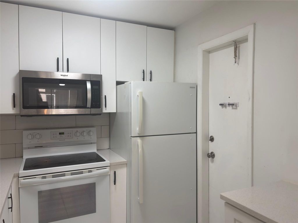 Photo of 618 NW 13th Street #16, Boca Raton, FL 33486 (MLS # F10523721)