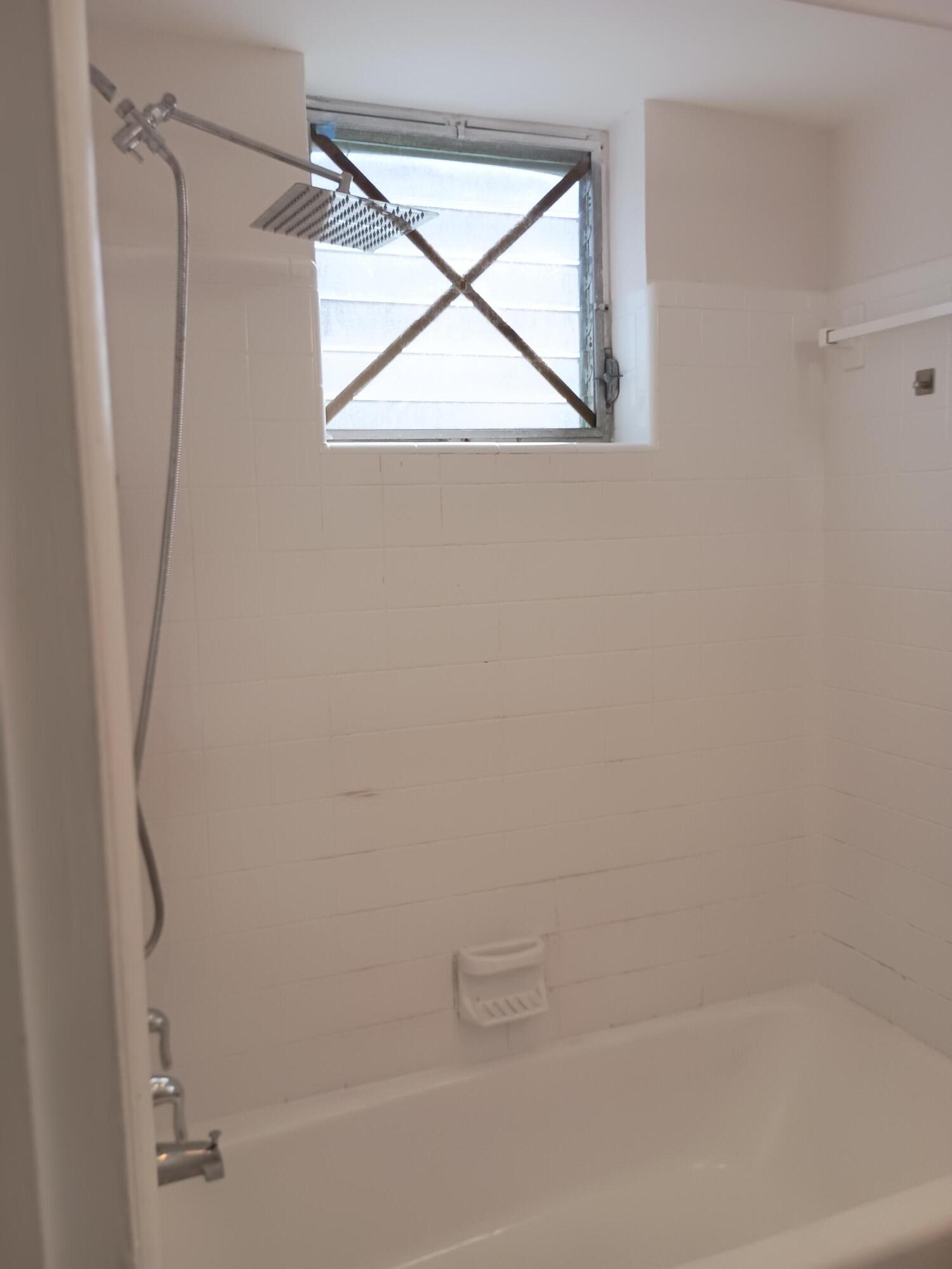 BUFFALO HEIGHTS - Residential Lease