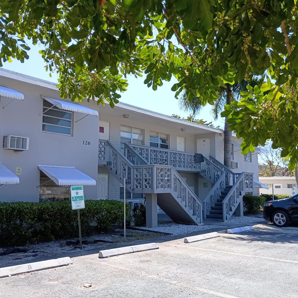 Photo of 126 Cleveland Street #3, Lake Worth Beach, FL 33461 (MLS # R11166904)