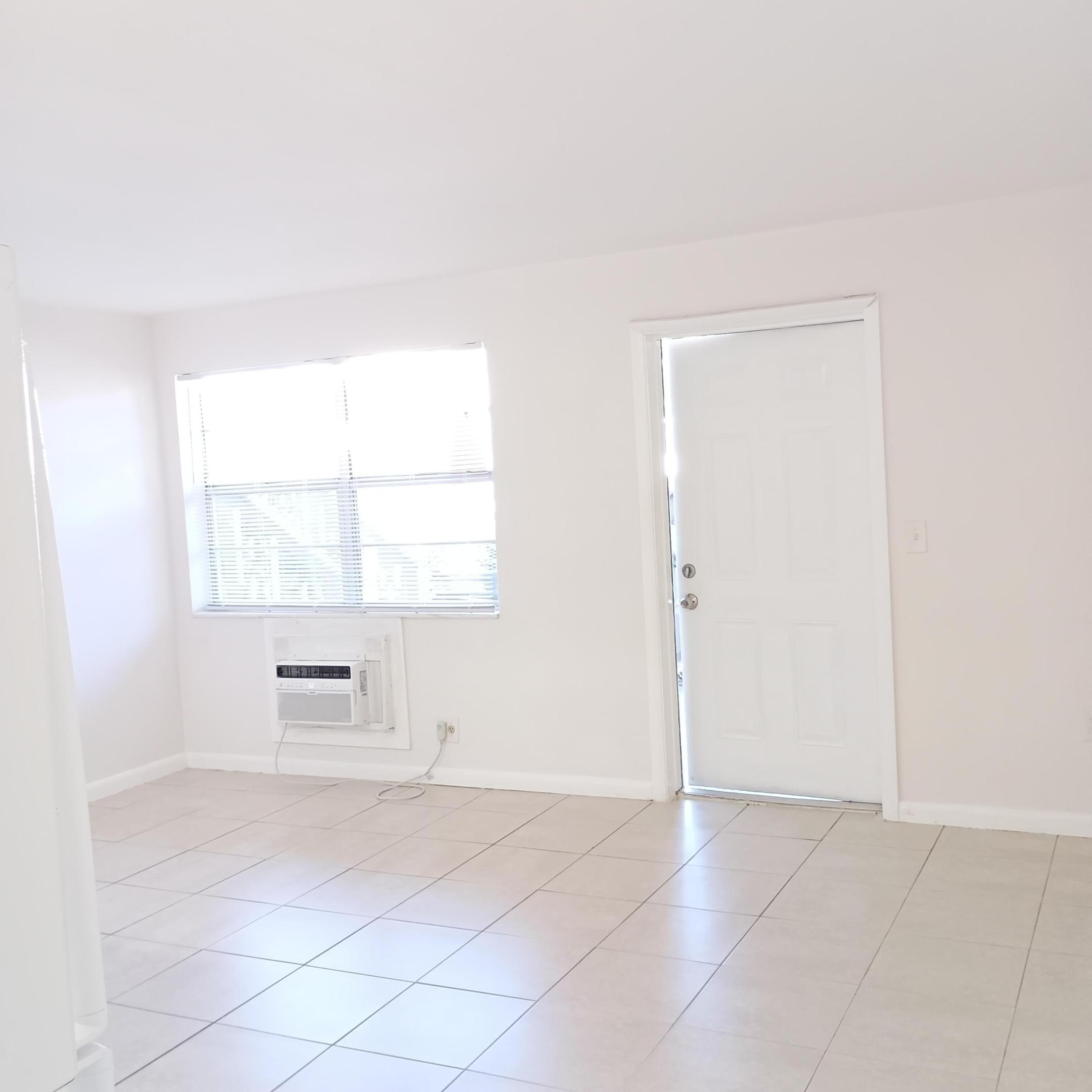 BUFFALO HEIGHTS - Residential Lease