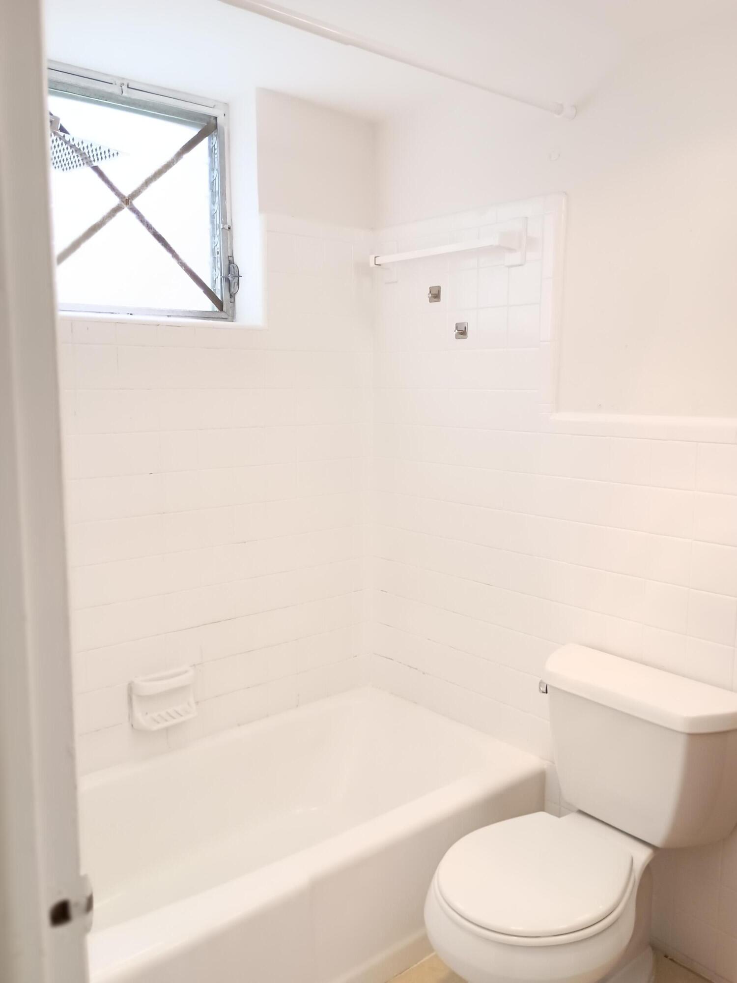 BUFFALO HEIGHTS - Residential Lease