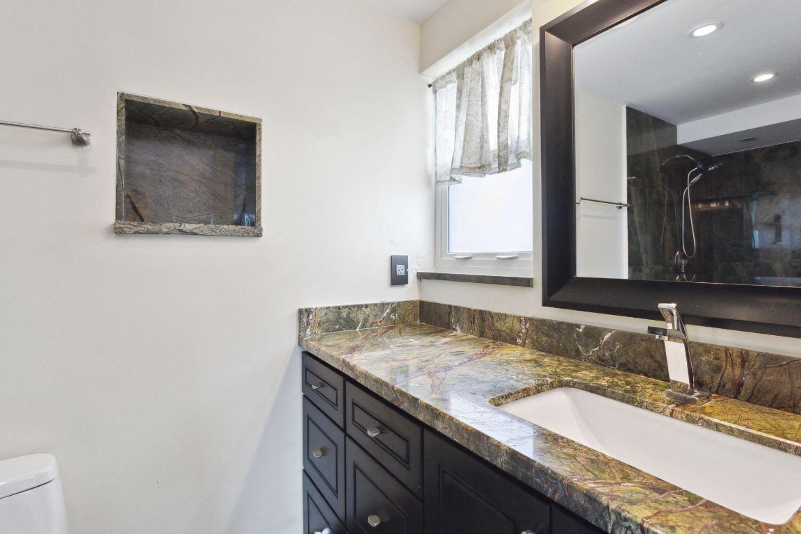 MEADOWBROOK CONDO APTS BLDG 3 - Residential