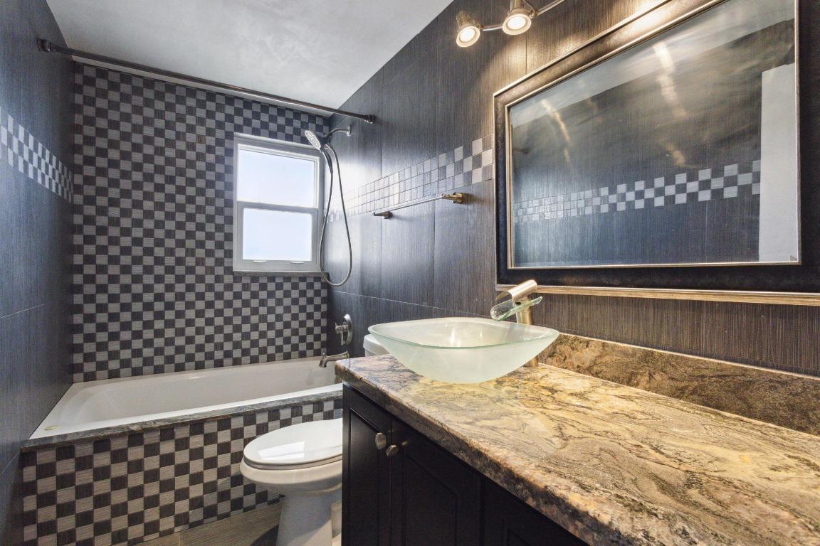 MEADOWBROOK CONDO APTS BLDG 3 - Residential