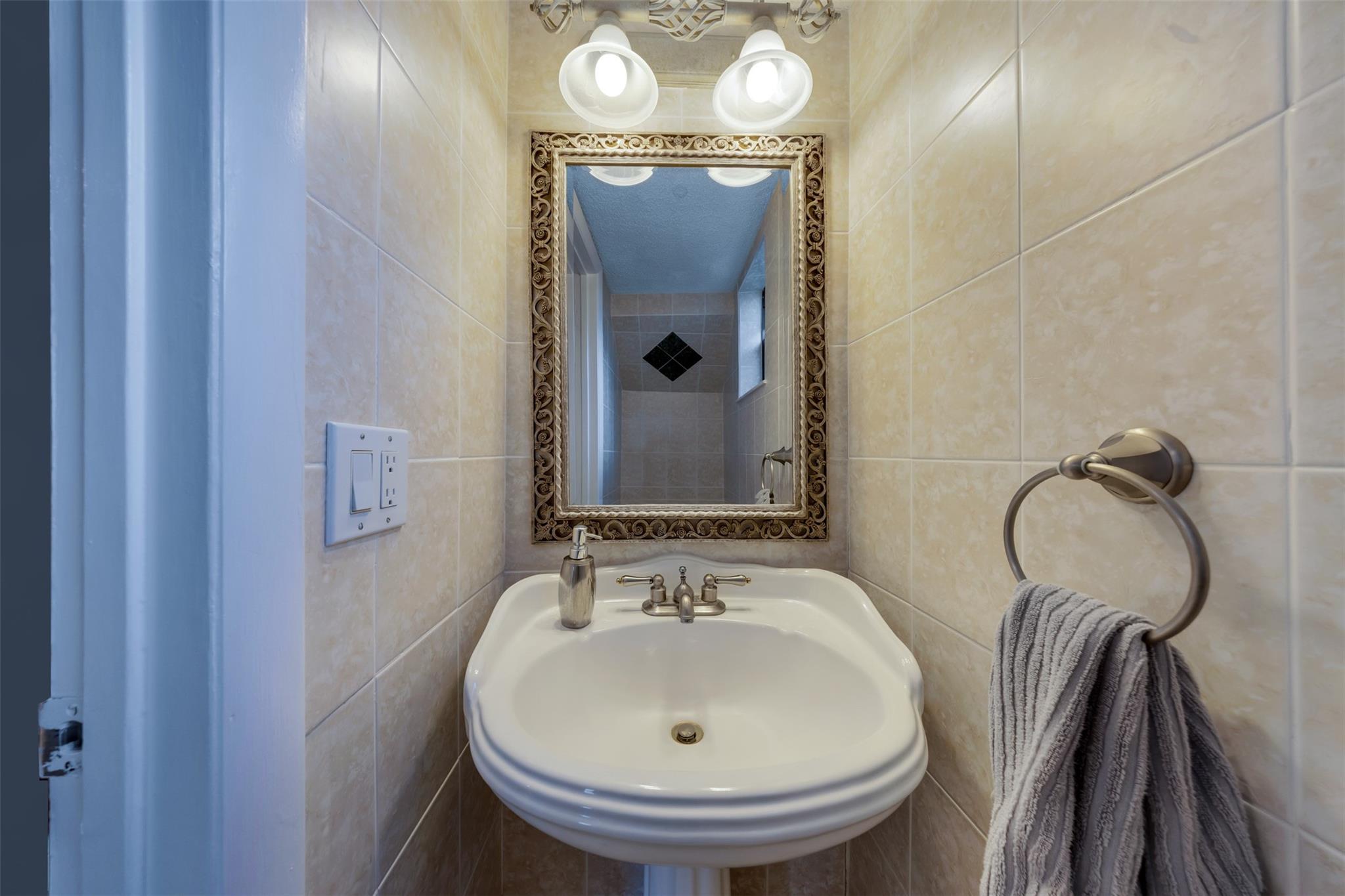 Wilton Pines Townhomes - Residential