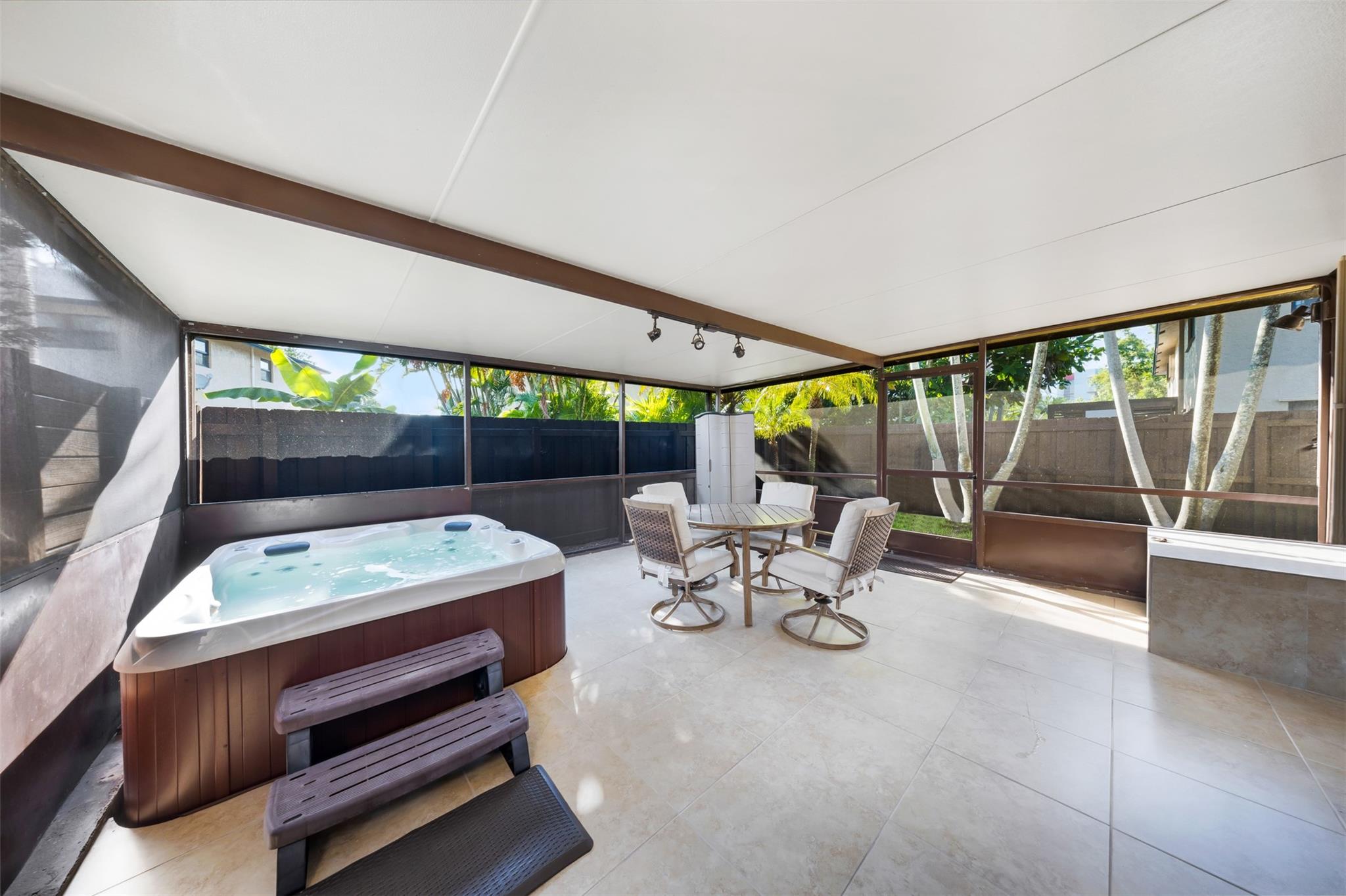 Wilton Pines Townhomes - Residential