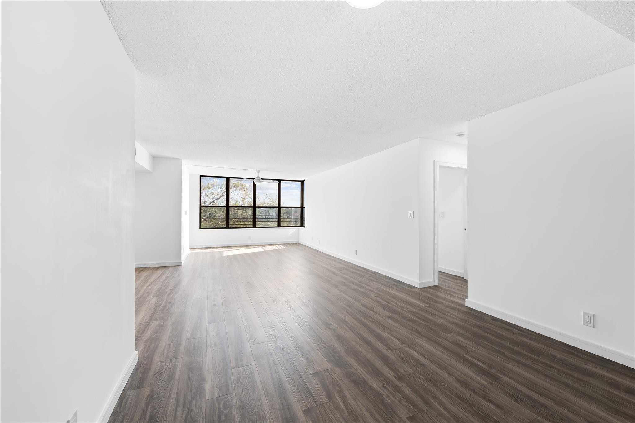 APPLEWOOD 2 - Residential