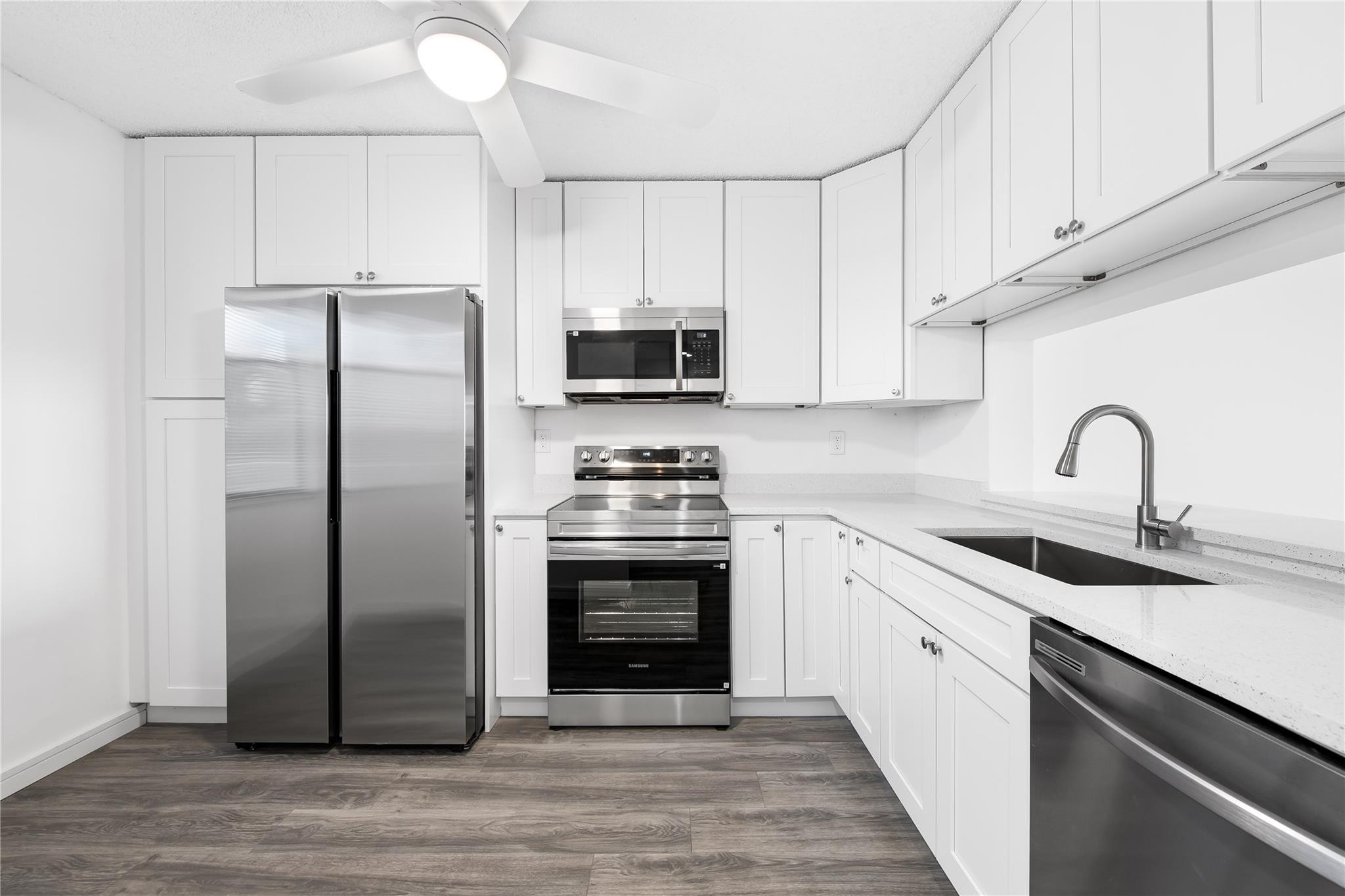 APPLEWOOD 2 - Residential